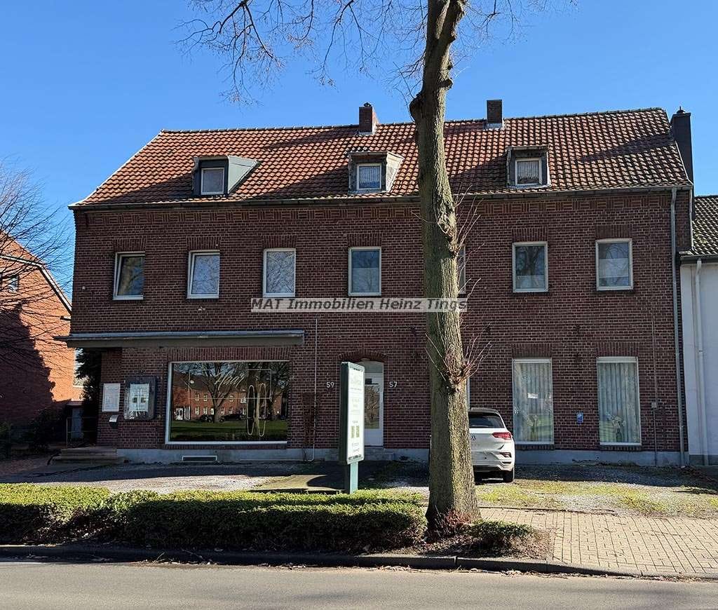 Immobilie in Gangelt - Wohn- u. Geschäftshaus mit Ladenlokal, Mietwohnungen plus  moderner Eigentümer - Wohnung - Bild 0