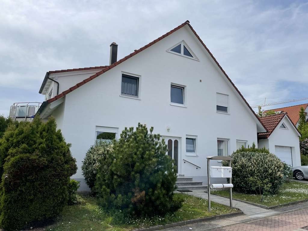 Immobilie in Dietenhofen - Großzügiges Zweifamilienhaus mit 250 m² Wohnfläche ! - Bild 0