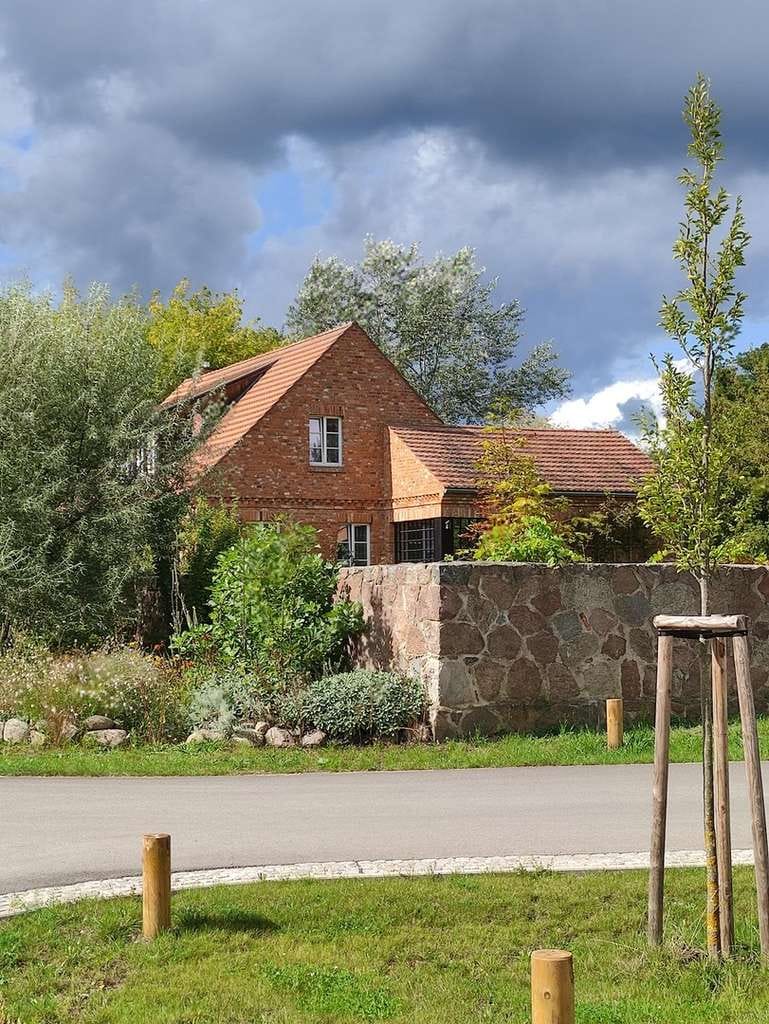 Immobilie in Großwoltersdorf - Exklusives Haus in idyllischer Umgebung - Bild 2