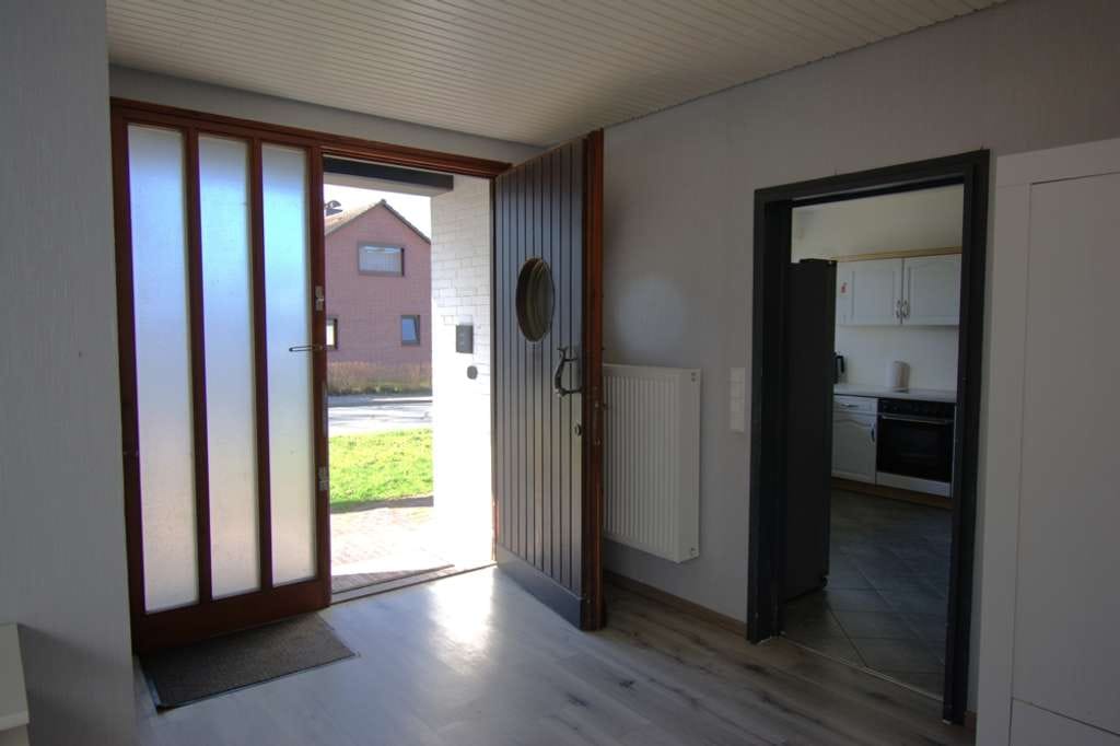 Immobilie in Albersdorf - Natur direkt hinter dem Haus – Einfamilienhaus in ruhiger Wohnlage - Bild 2