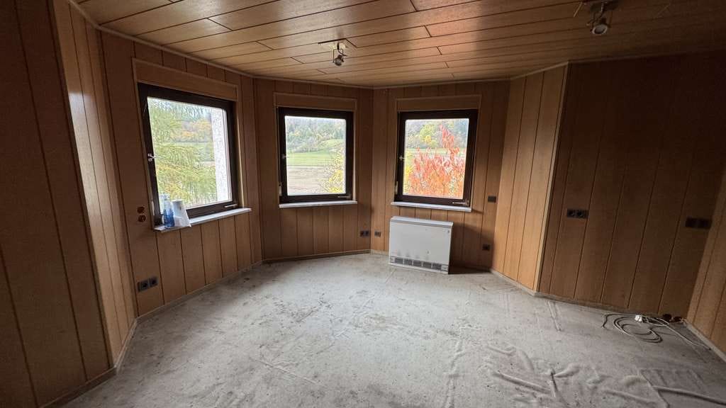 Immobilie in Grafenau - renovierungsbedürftiges Wohnhaus auf grossem Grundstück in Alleinlage - Bild 4