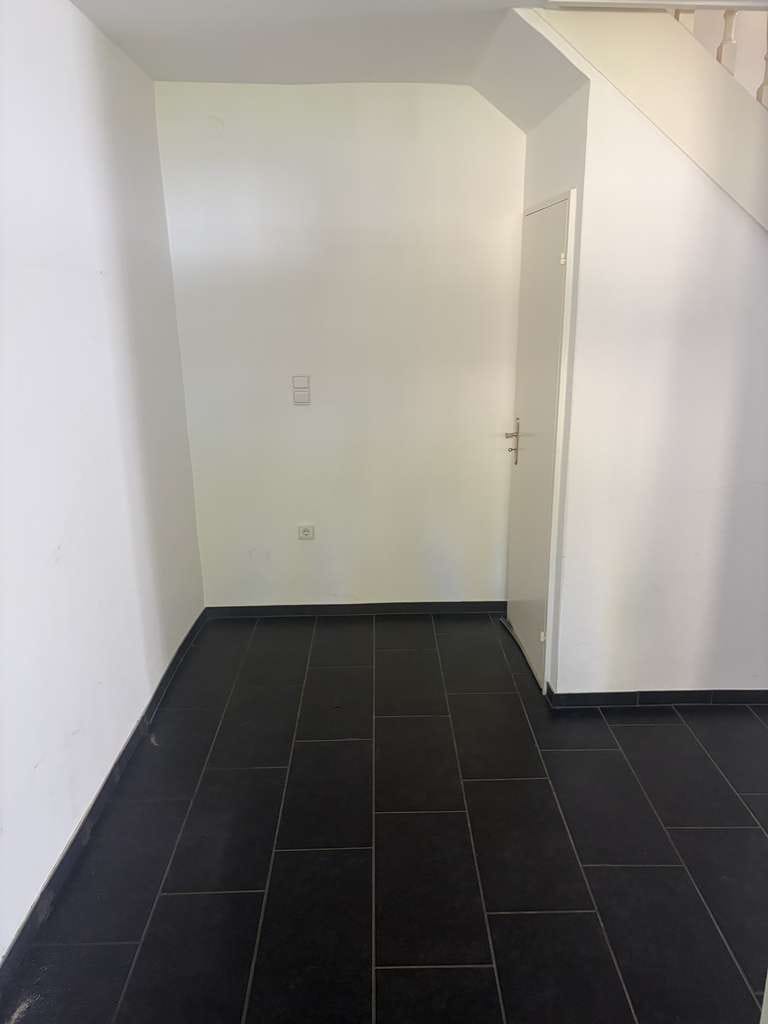 Immobilie in Enger - Denkmalgeschütztes Schieferhaus mit Gewerbeeinheit im Herzen von Enger - Bild 4