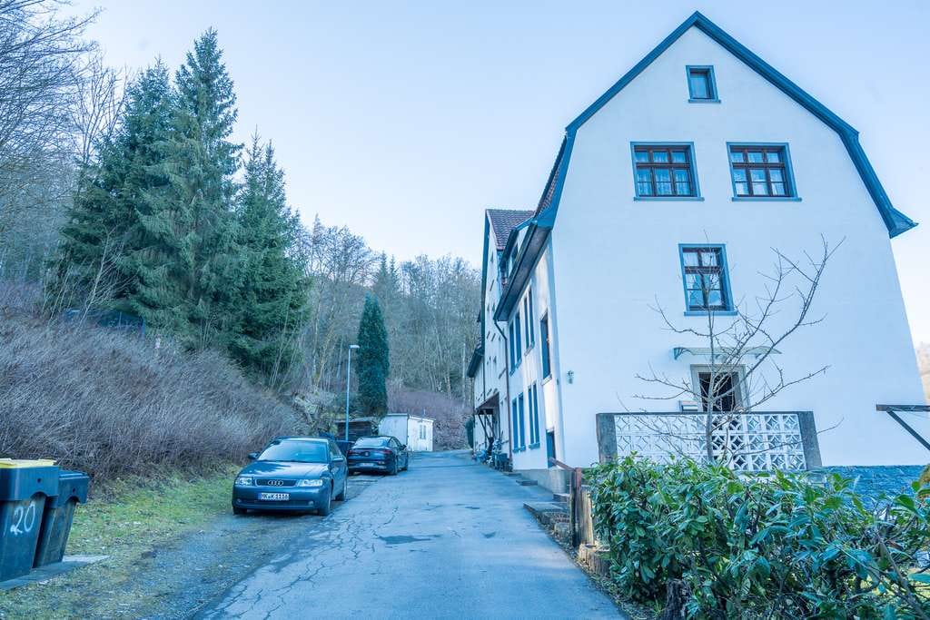 Immobilie in Altena - Vielseitiges 2-3 Familienhaus mit Wohlfühlcharakter - Bild 2