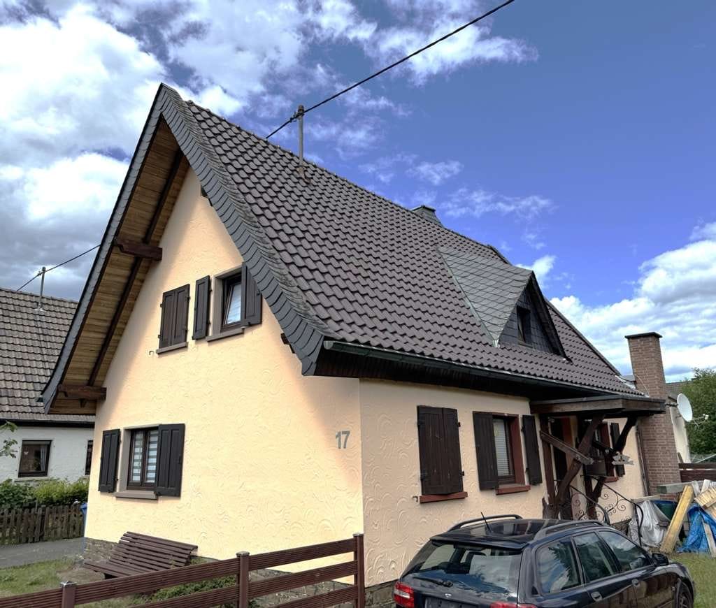 Immobilie in Rheinbrohl - Schnuckeliges Einfamilienhaus mit Potential im Herzen von Rheinbrohl - Bild 0