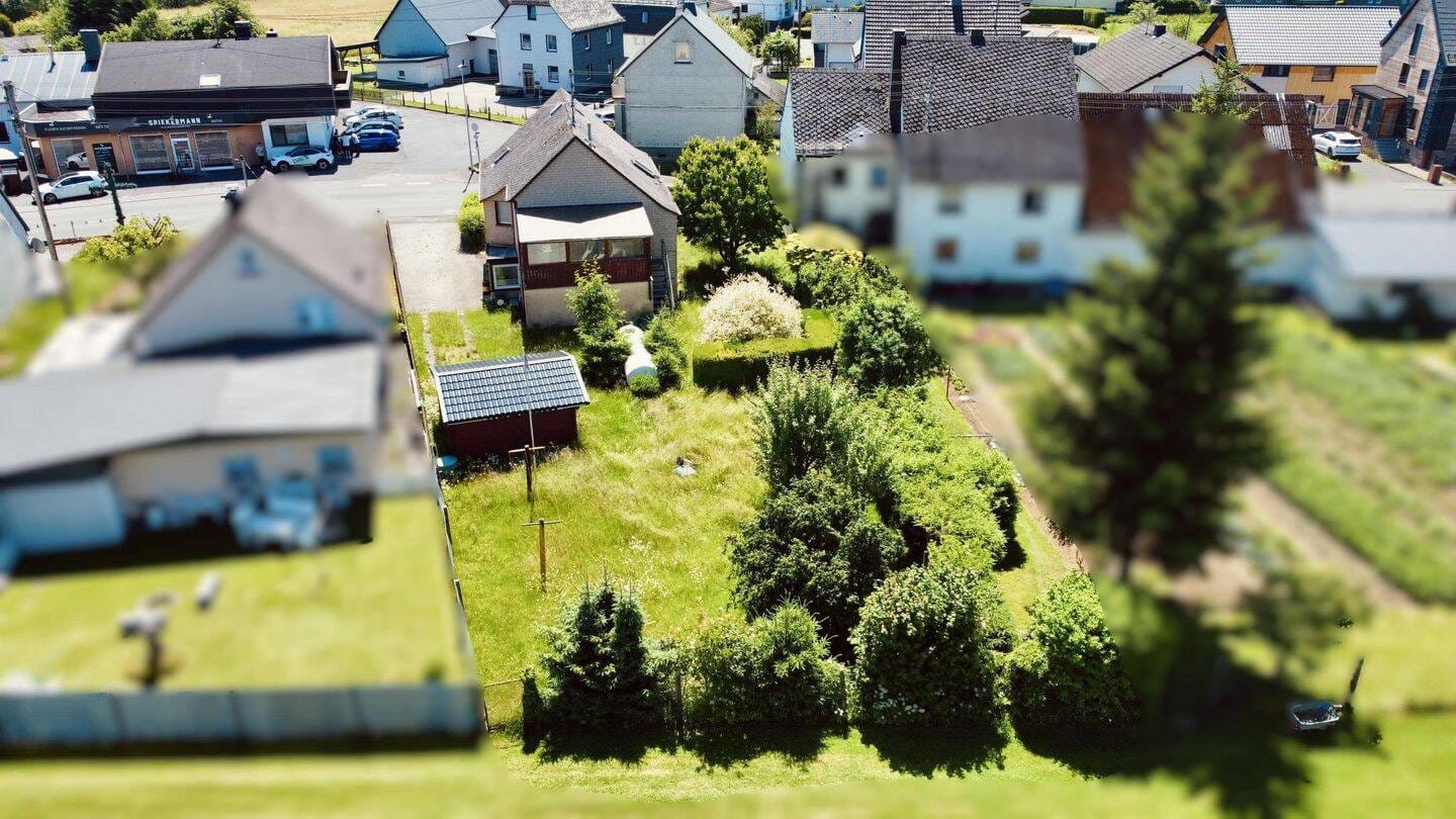 Immobilie in Rothenbach - Großzügiger Garten trifft auf großes Potential. - Bild 3