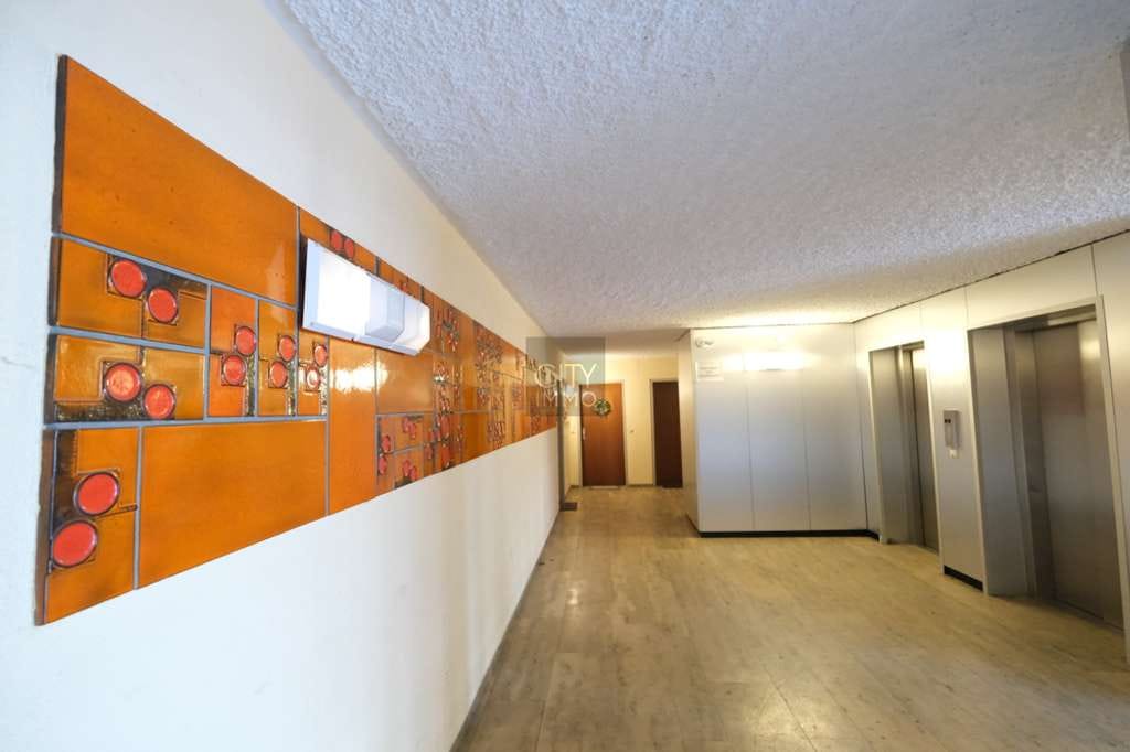 Immobilie in Röthenbach an der Pegnitz - Elegant eingerichtetes Apartment mit allem Komfort sowie Balkon mit Weitblick - Bild 4