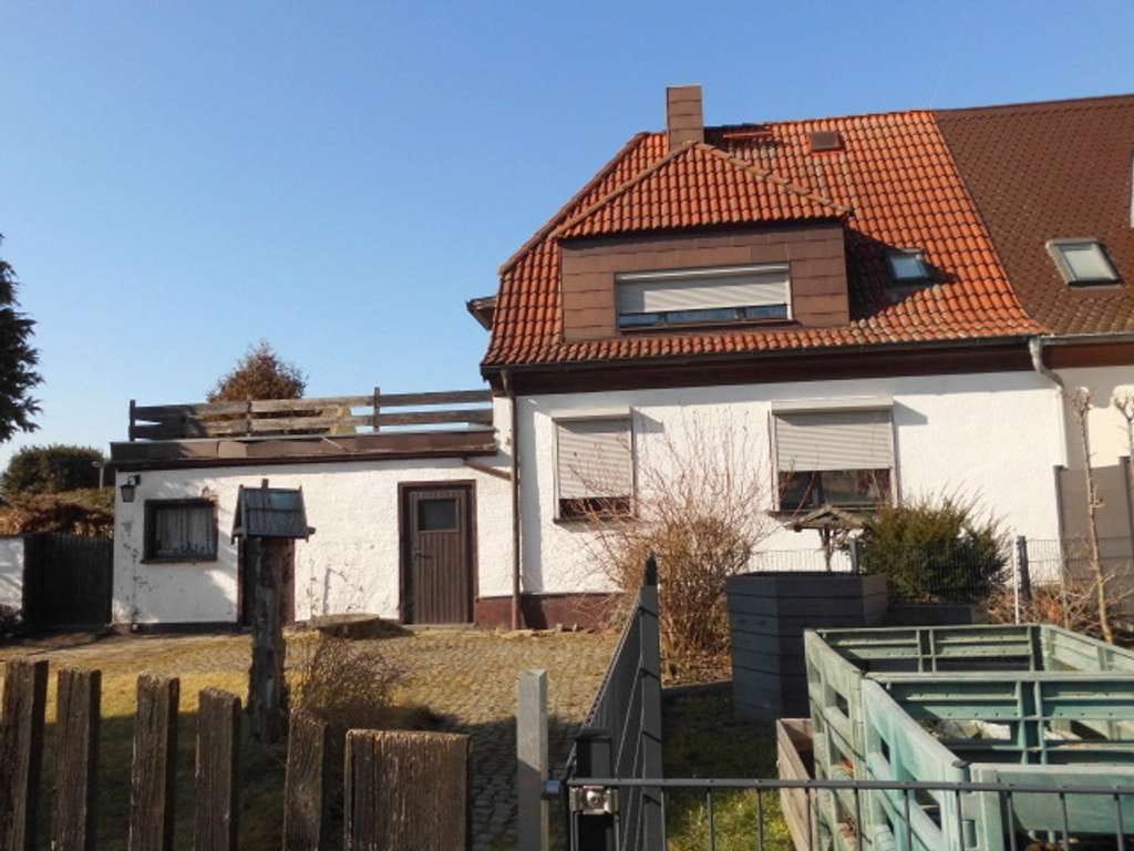 Immobilie in Lossatal - Kleines Häuschen mit großem Grundstück in Siedlungslage - Bild 2
