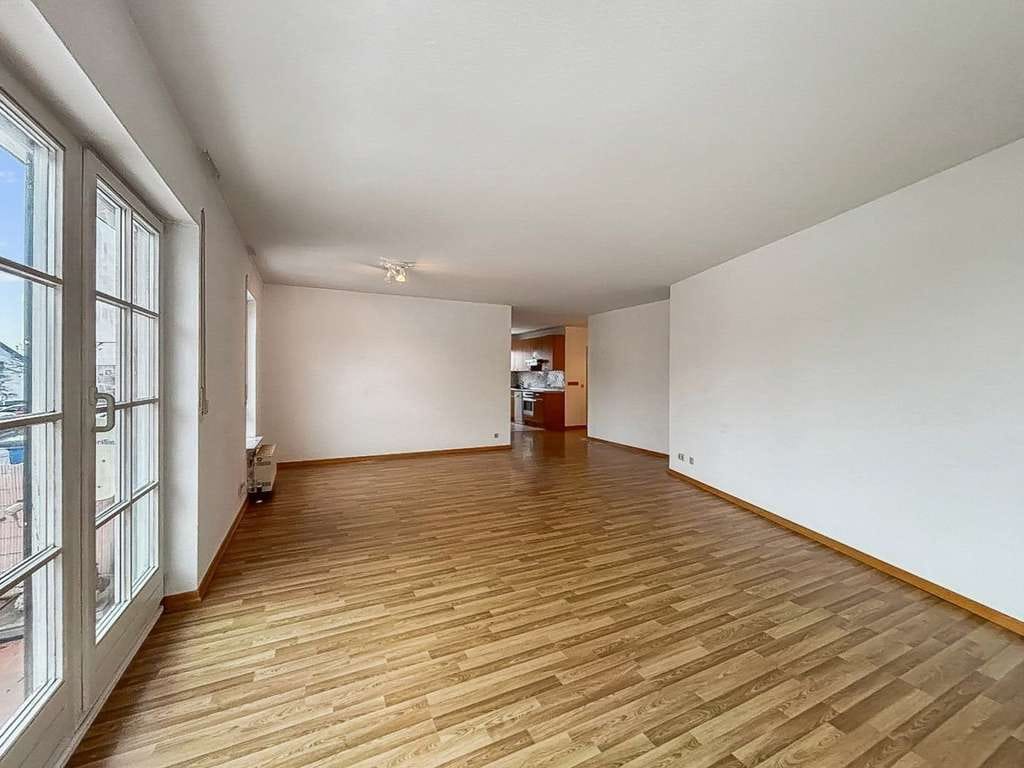 Immobilie in Marburg - Marburg-Michelbach: Helle 2-Zimmer-Wohnung mit 2 Balkonen, Tiefgargenstellplatz und Tageslichtbad - Bild 1