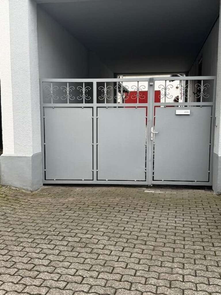 Immobilie in Sankt Sebastian - charmantes, vollständig renoviertes Bauernhaus mit Werkstatt, sehr großer Scheune in Sankt Sebastian - Bild 2
