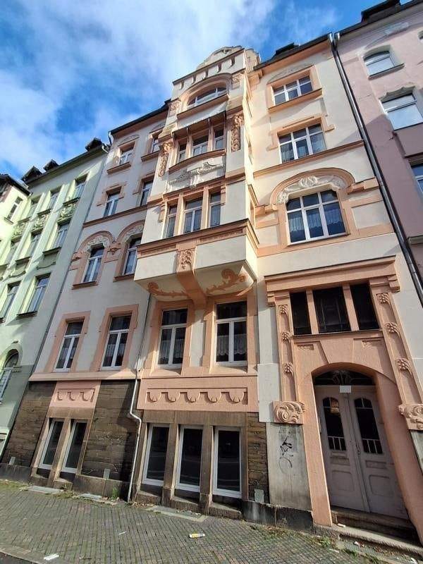 Immobilie in Plauen - Objekt-Nr.: 12625 - Teilsaniertes Mehrfamilienhaus Denkmalschutz wartet auf Fertigstellung in Plauen (Westend) - Bild 0