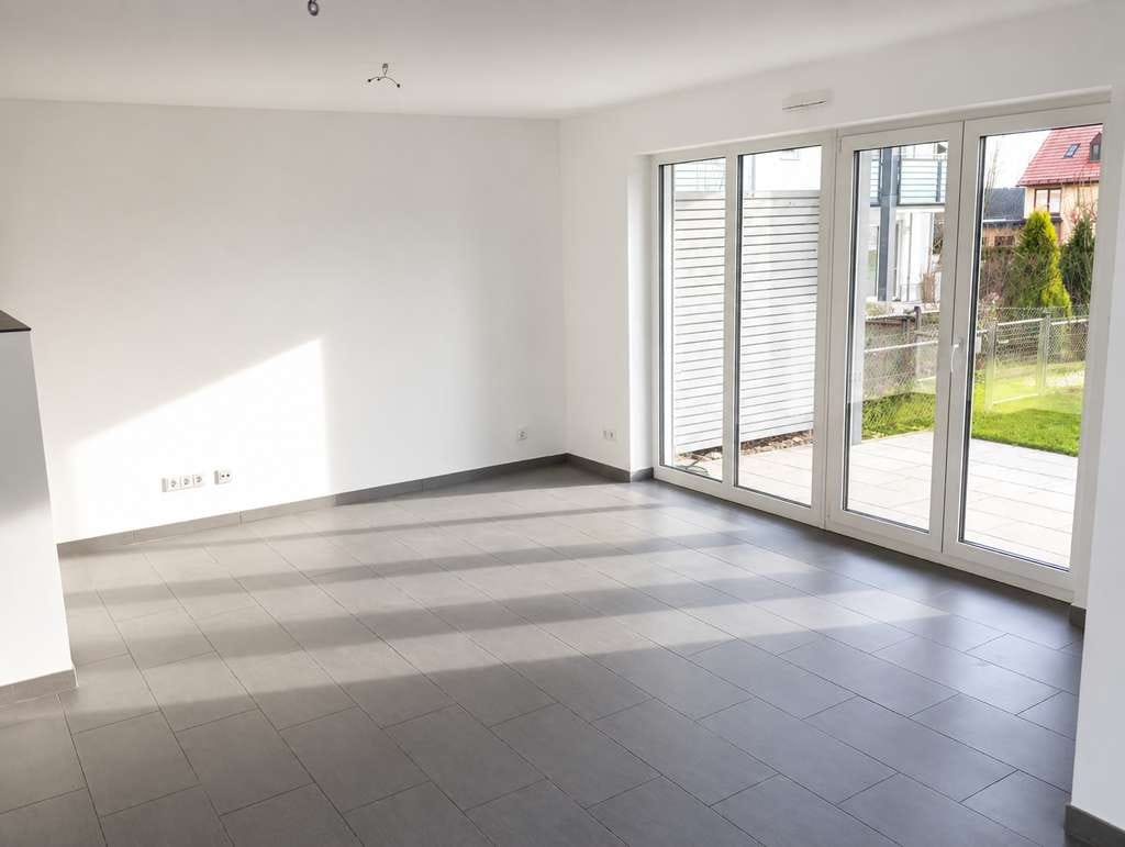 Immobilie in Röhrmoos - Erdgeschosswohnung mit Garten | 4 Schlafzimmer | 2 Bäder | TG-Stellplätze | S-Bahn-Nähe - Bild 4