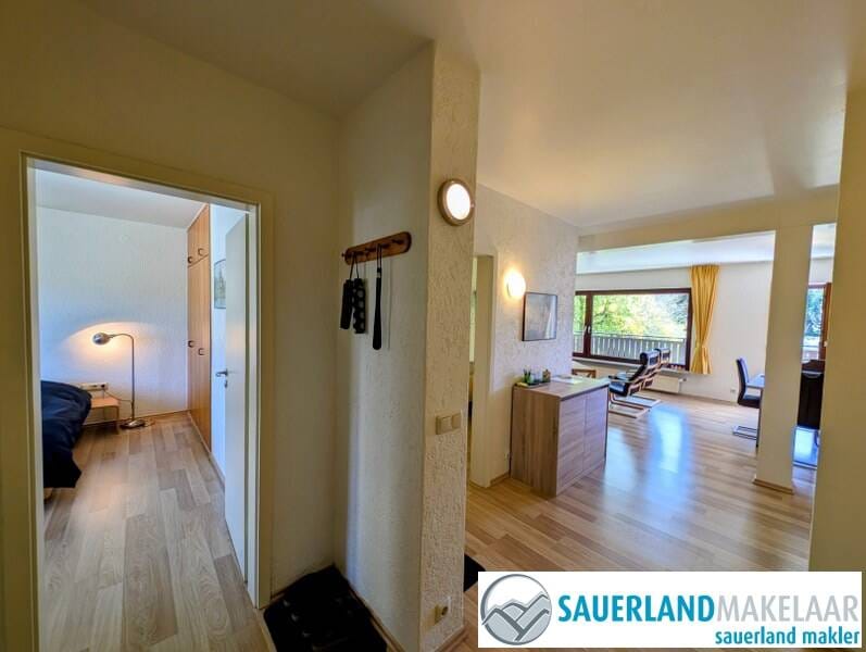 Immobilie in Willingen (Upland) - Sonnige 74 m² Wohnung in Schwalefeld - Stilvoll wohnen mit Südbalkon & modernisierter Einrichtung - Bild 3