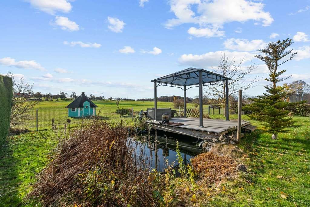 Immobilie in Starzach - Großzügiges Wohnen mit zwei Einheiten - Gartenparadies, Wellness & Weitblick in Starzach-Felldorf - Bild 3