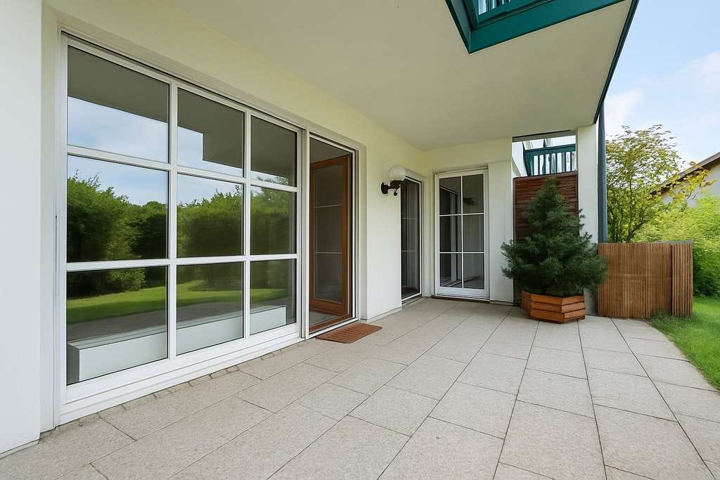 Immobilie in Eggstätt - Attraktive 2-Zimmer-Gartenwohnung in Eggstätt – Wohnen im idyllischen 7-Seen-Gebiet am Chiemsee - Bild 2