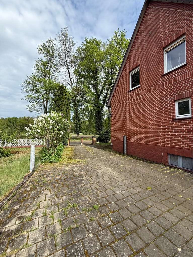 Immobilie in Ahlden - Einfamilienhaus mit Garage in Ahlden OT Eilte zu verkaufen - Bild 3