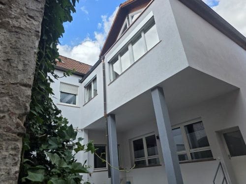 Immobilie in Hammelburg - Haus im Haus, 7-Zimmer-Eigentumswohnung im Zentrum von 97762 Hammelburg (ID 10625) - Bild 1