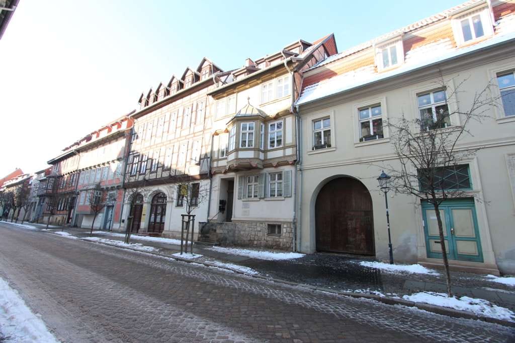 Immobilie in Quedlinburg - A lot of history in Quedlinburg- Fachwerkhaus 319 m²- aufwendig saniert-OG+DG 190 m² selbst nutzen! - Bild 4