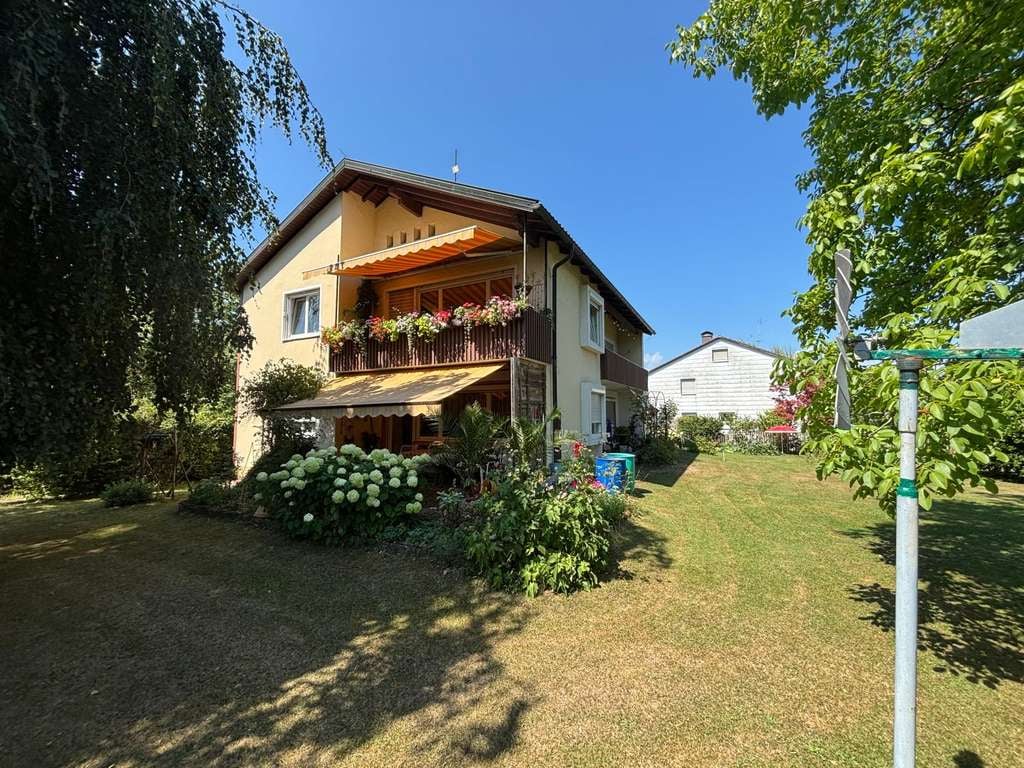 Immobilie in Waging am See - Kapitalanlage– Zweifamilienhaus, vermietet, auf großzügigem Grundstück nahe dem Waging - Bild 3