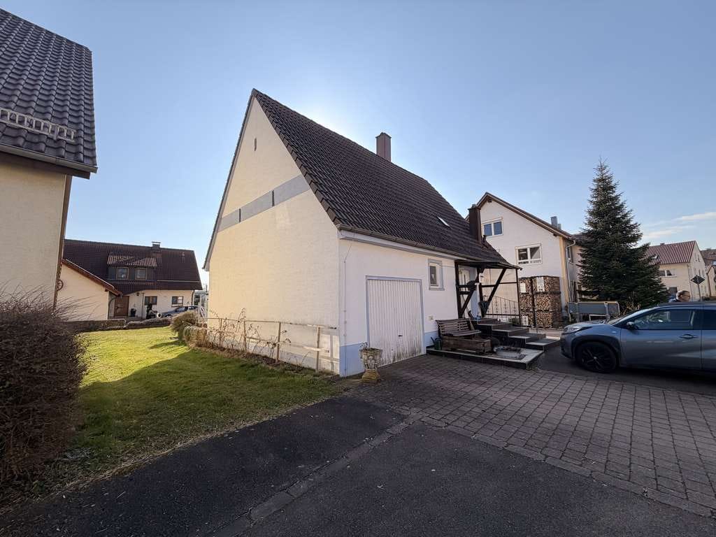 Immobilie in Amstetten - Idyllisches Einfamilienhaus in ruhiger Ortslage in Reutti - Bild 1