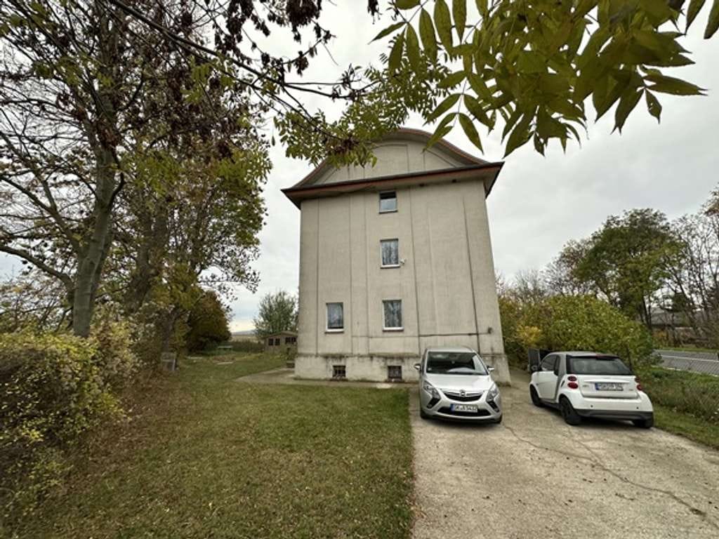 Immobilie in Salzatal - Großzügiges Wohnhaus in Salzatal OT Gorsleben – ideal für Familien, Generationen oder Kapitalanleger - Bild 1