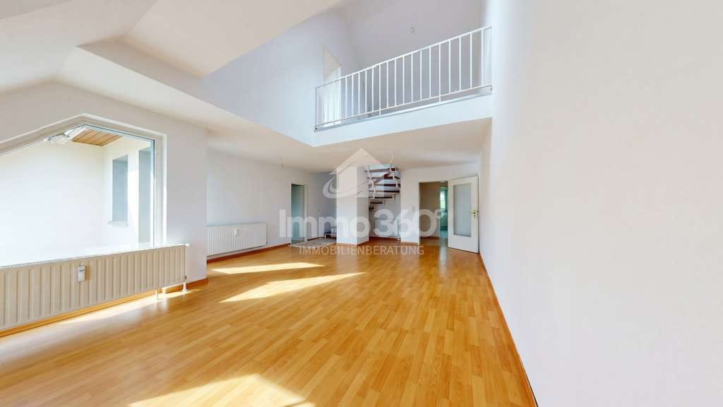 Immobilie in Joachimsthal - In Seenähe: Beeindruckende Maisonettewohnung - Bild 2