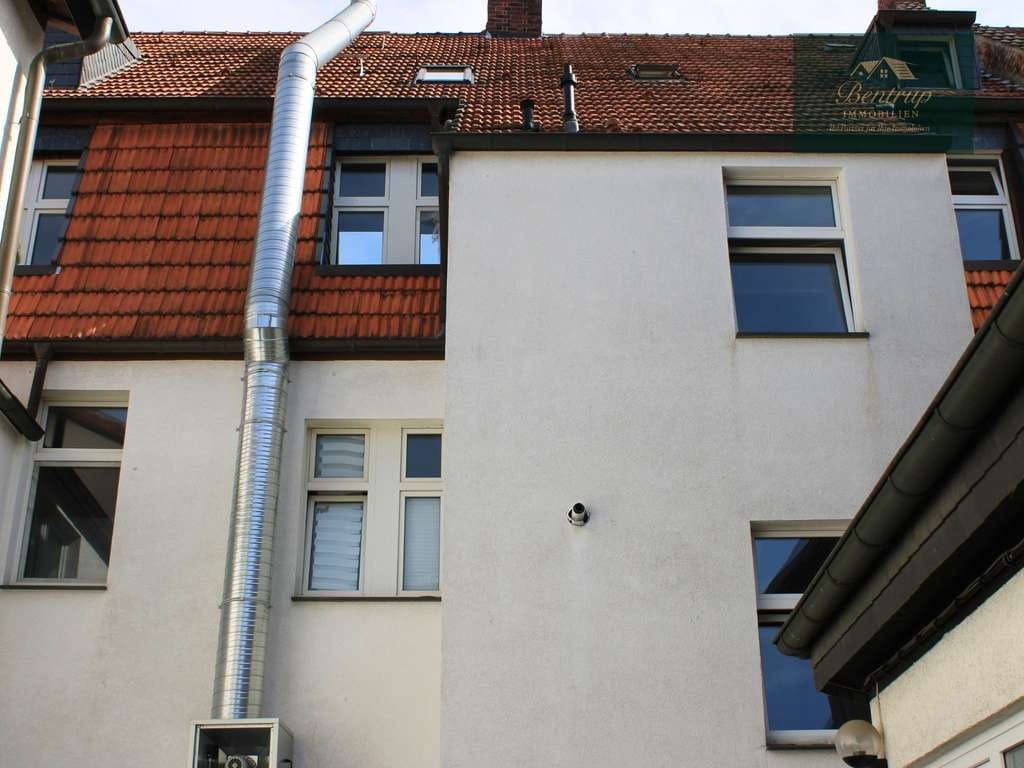Immobilie in Selm - Großzügiges Mehrfamilienhaus mit Gewerbefläche in zentraler Lage von Selm - Bild 2