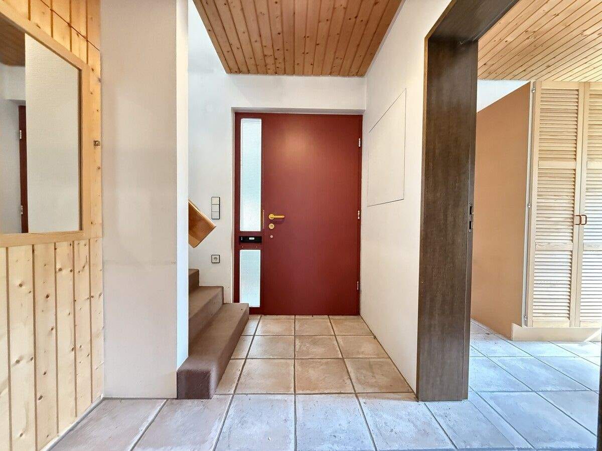 Immobilie in Dettenhausen - Großzügiges Einfamilienhaus in guter und ruhiger Lage von Dettenhausen - Bild 1