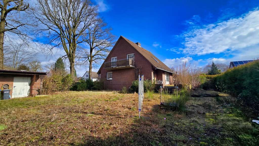 Immobilie in Nienhagen - Freistehendes Einfamilienhaus in Papenhorst: 148 m² Wohnfläche, 5,5 Zimmer, Garage, großer Garten! - Bild 0