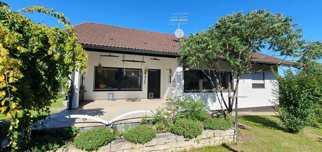 Immobilie in Reichertshofen - Großzügiges EFH mit 1.040 m² Grundstück - ideal für Pendler München/Ingolstadt (A9 in 5 Min.) - Bild 0