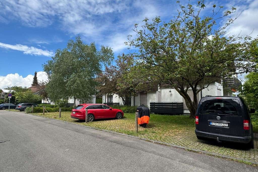 Immobilie in Hagnau am Bodensee - Naturnah & direkt am Weiher: Charmante 2-Zimmer-Wohnung mit 2 Balkonen u. KFZ-Stp. in Meersburg - Bild 4