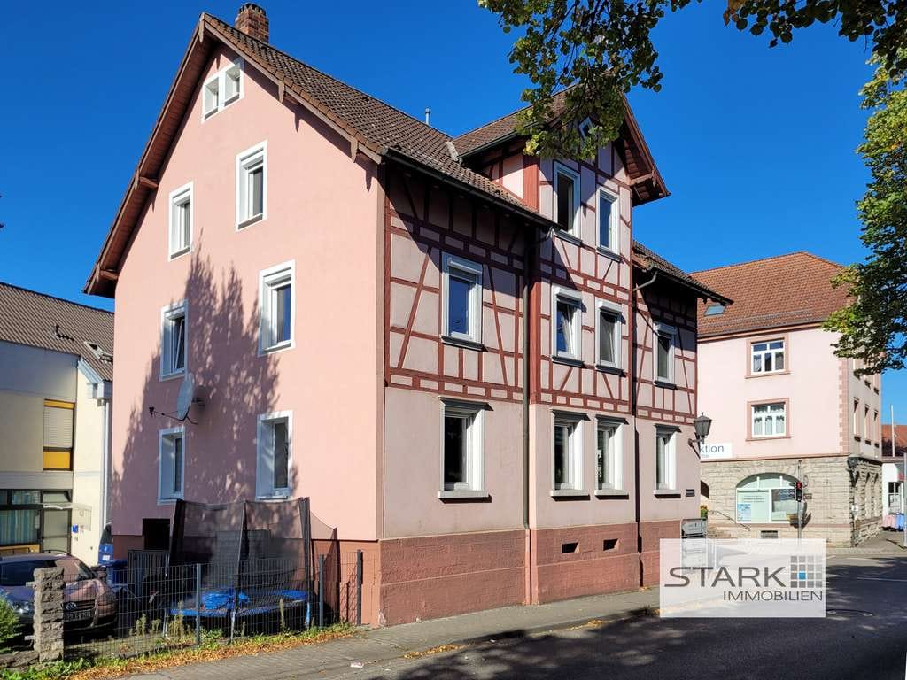 Immobilie in Lauda-Königshofen - Charmantes Fachwerkhaus mit flexiblen Nutzungsmöglichkeiten in zentraler Lage! - Bild 1