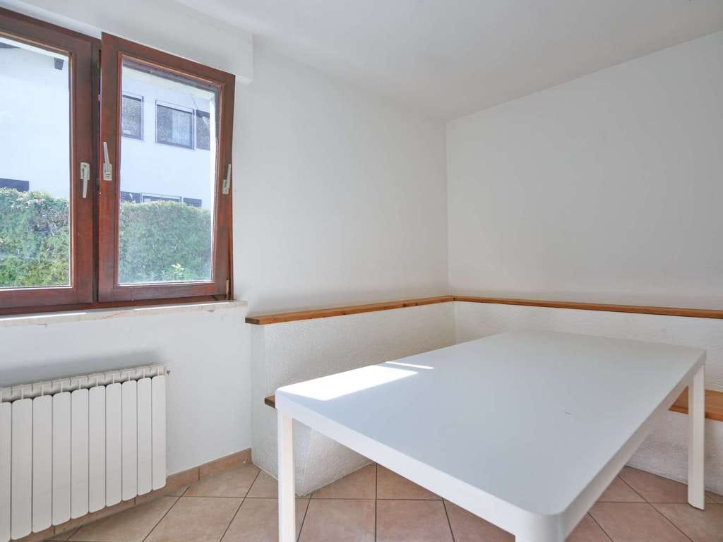 Immobilie in Altfraunhofen - !! Großzügiger Bungalow in eingewachsener Siedlungslage inkl. PV-Anlage !! - Bild 3