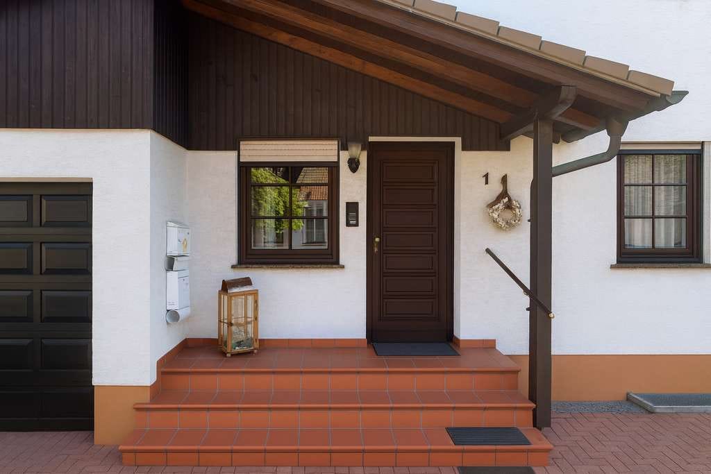 Immobilie in Ketsch - 2-ZKB mit Garten und Stellplatz in ruhiger Lage und kleiner Eigentümergemeinschaft - Bild 0