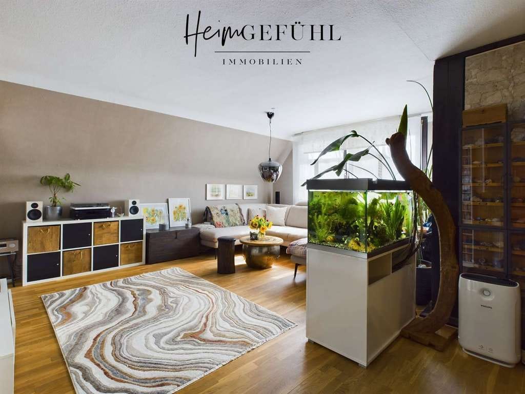 Immobilie in Renningen - Großzügige Maisonettewohnung in zentraler & ruhiger Lage - Bild 0