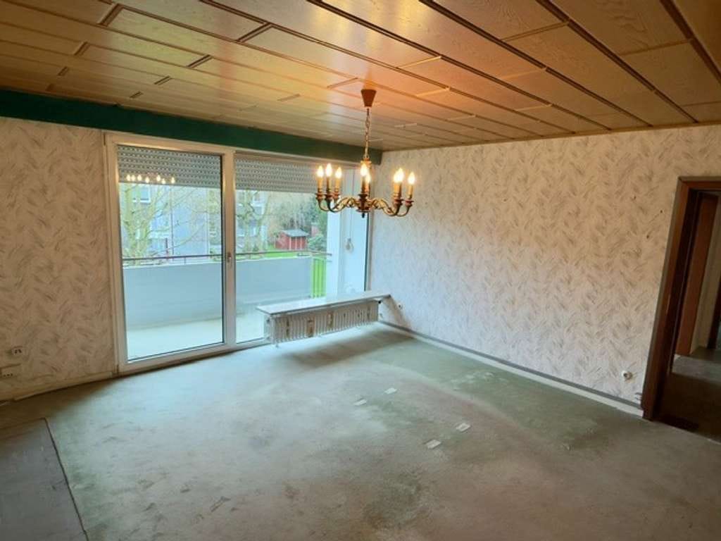 Immobilie in Grefrath - Verwirklichen Sie Ihren Wohntraum – Wohnung im 1. OG mit viel Potenzial - Bild 2