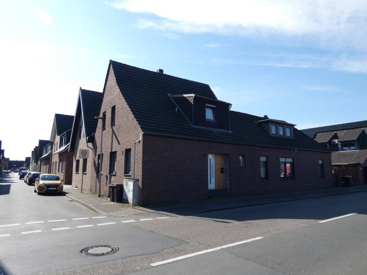 Immobilie in Bocholt - Stadtnahes Reiheneckhaus im Wohnungseigentum in 46395 Bocholt zu verkaufen! - Bild 2