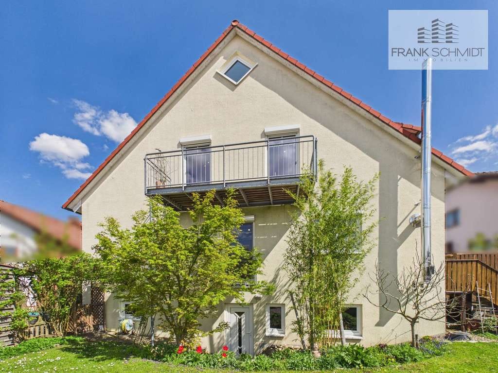 Immobilie in Pohlheim - Charmantes großes Haus zum Wohlfühlen, mit separater Einliegerwohnung und einem schönen Garten - Bild 0