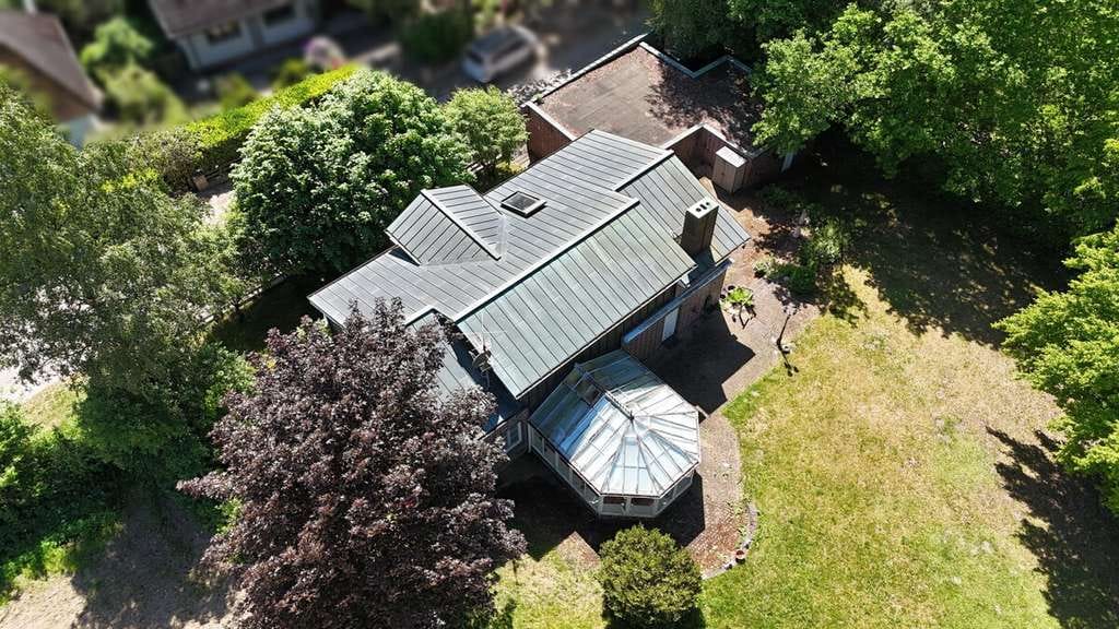 Immobilie in Kisdorf - Wunderschönes Einfamilienhaus auf großem Grundstück in Kisdorf / Kisdorferwohld - Bild 4