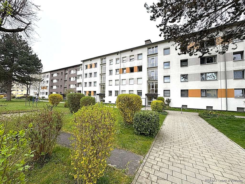 Immobilie in Dachau - NEUES ANGEBOT 
Vermietete 3 Zimmer ETW mit Balkon - Kellerraum  und Garage zu verkaufen. - Bild 0