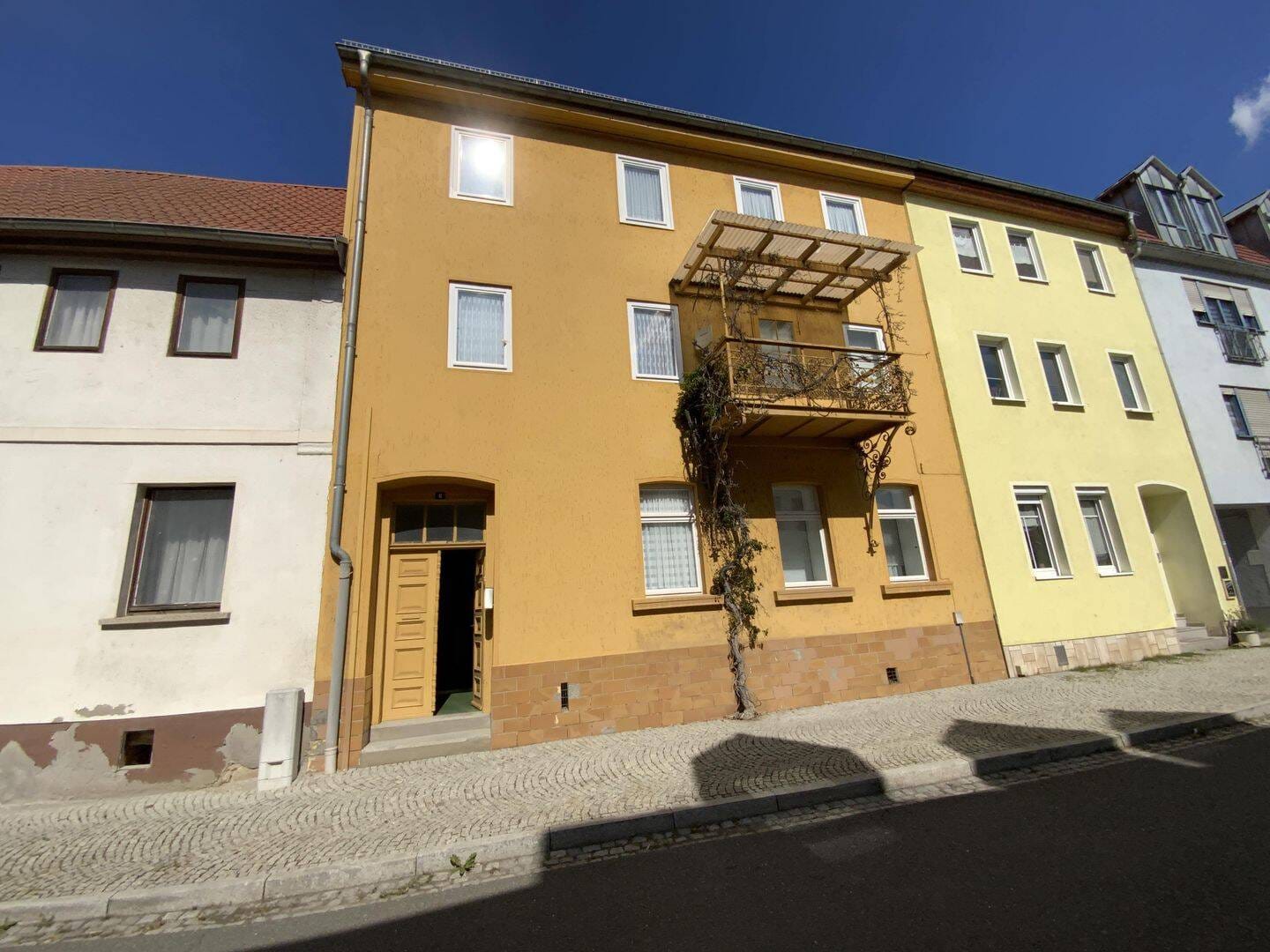 Immobilie in Bad Sulza - Großes Einfamilienhaus im Zentrum von Bad Sulza! - Bild 2