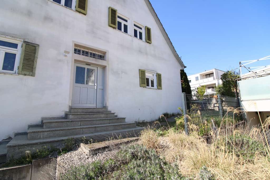 Immobilie in Köngen - Gelegenheit: 2-Zi Whg mit Terrasse und PKW-Stellplatz in zentraler Lage - Bild 0