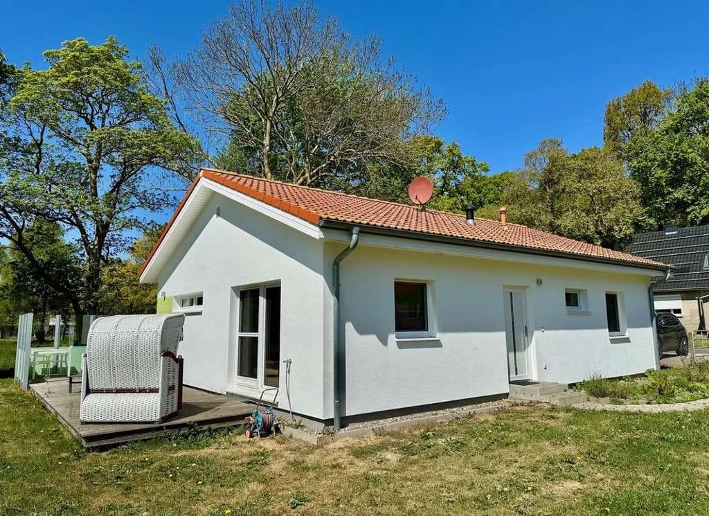 Immobilie in Schaprode - Von privat: Moderner Wohntraum auf Rügen - Gepflegter Bungalow auf 2.500 m² -  - Bild 3