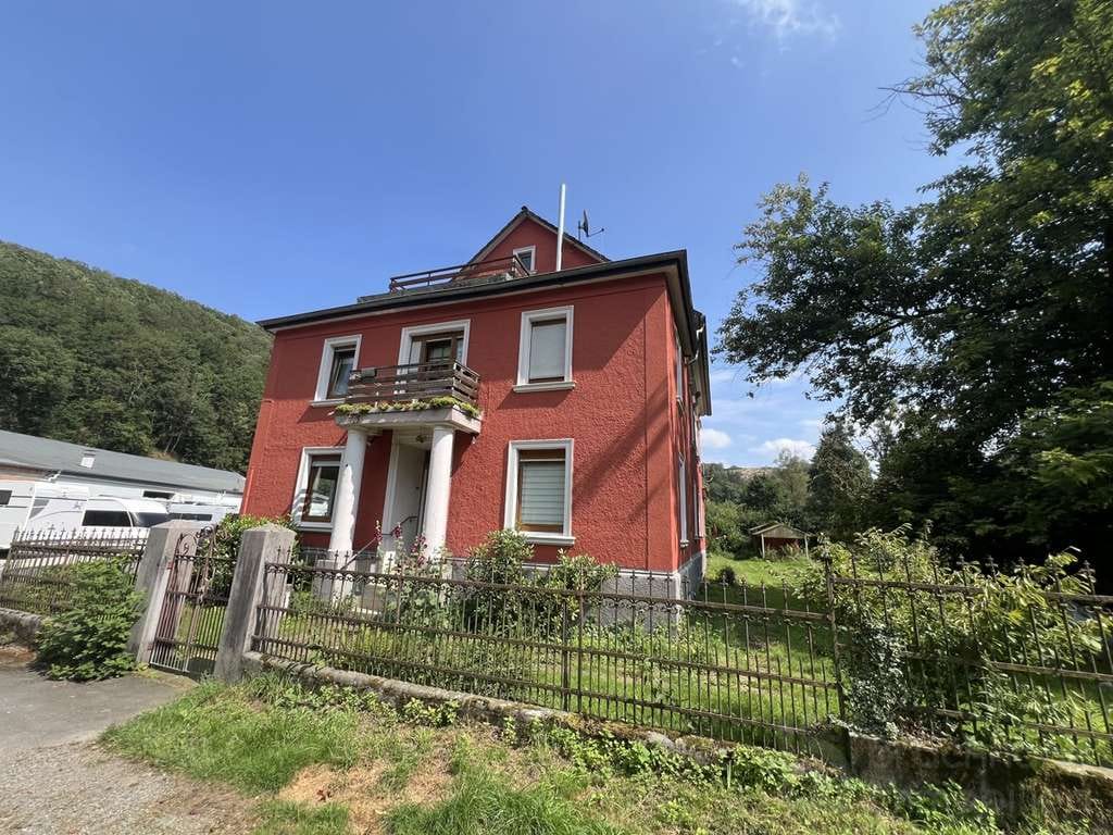 Immobilie in Schalksmühle - „Mehrgenerationenhaus mit großem Grundstück – Tierhaltung möglich, familiengerecht wohnen“ - Bild 2