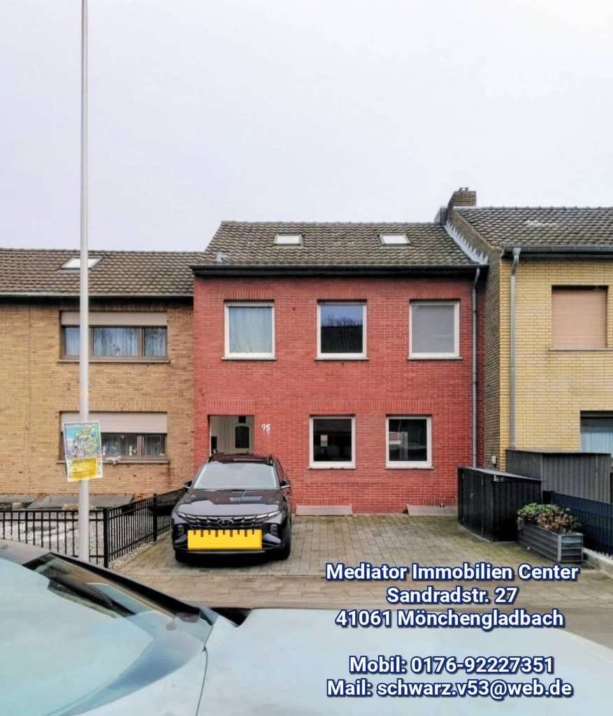 Immobilie in Heinsberg - EFH/Reihenhaus-158qm mit 2 Stellplätzen + Einliegerwohnung im DG-2 Zi. + Bad. - Bild 1