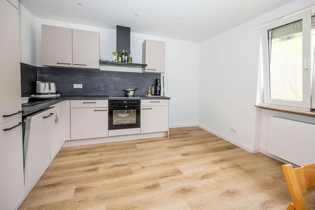 Immobilie in Münstertal/Schwarzwald - Attraktive Kapitalanlage - 3 Zi-Wohnung mit hoher Rendite - Bild 3