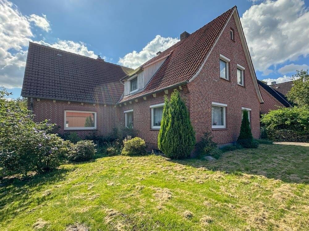 Immobilie in Hammah - Groß in Groß Sterneberg! Vielseitiges Ein- bis Zweifamilienhaus mit Potenzial - Bild 0