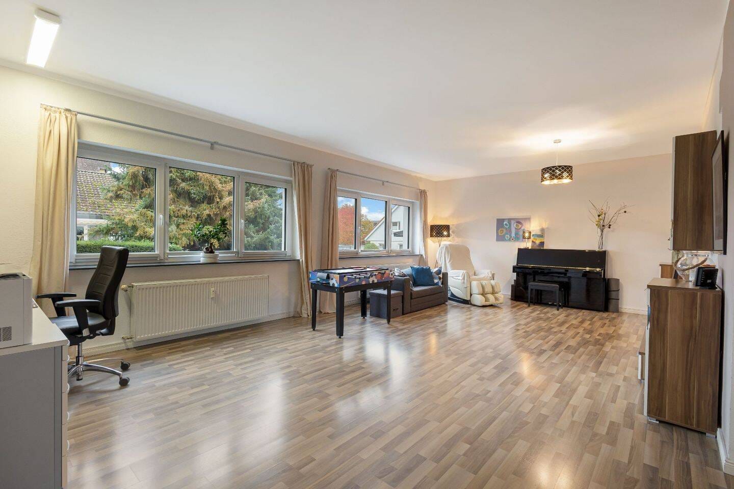 Immobilie in Schwalbach - Zuhause und Kapitalanlage: Saniertes Mehrfamilienhaus grün und zentrumsnah in Schwalbach/Ts. - Bild 3