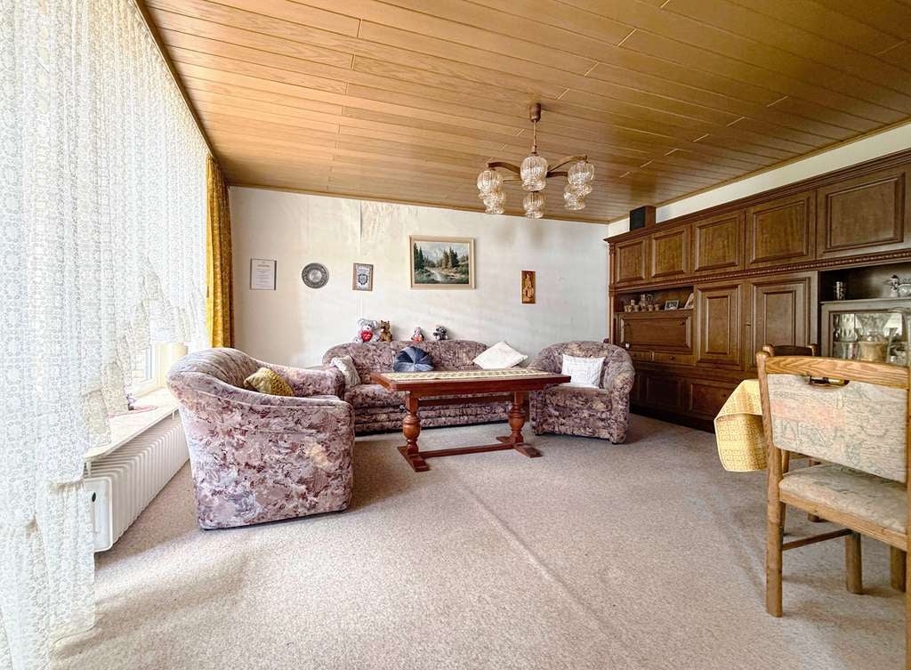 Immobilie in Karwitz - Einfamilienhaus mit großem Grundstück und viel Gestaltungspotenzial in Karwitz-Nausen - Bild 4