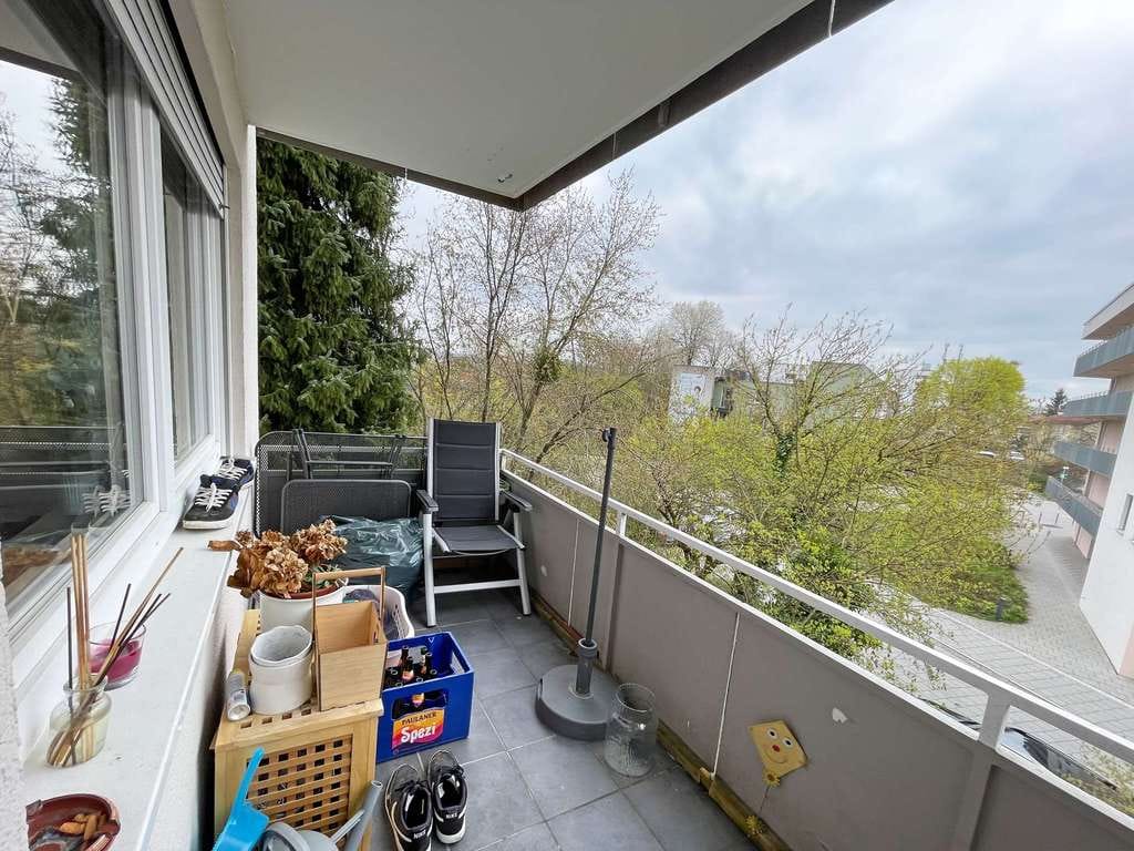 Immobilie in Starnberg - Starnberg: Großzügige 2 Zimmer Wohnung mit Südbalkon im II.OG - Bild 1