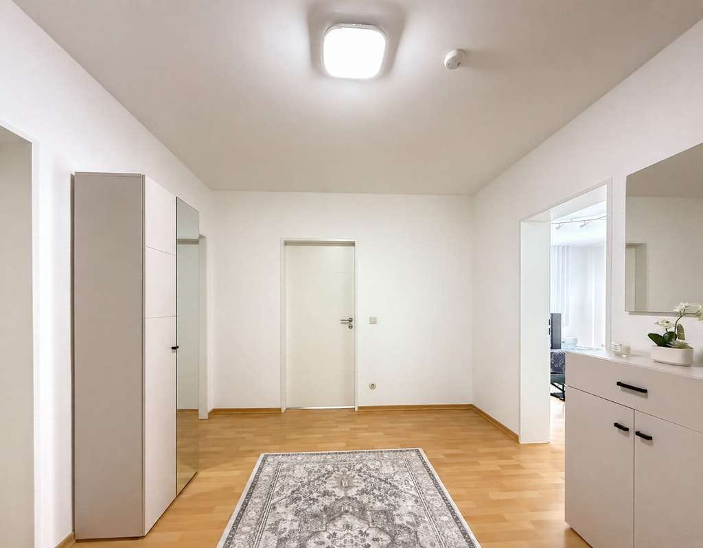 Immobilie in Lohmar - Attraktives Renditeobjekt in Lohmar – Vollvermietetes Mehrfamilienhaus in gefragter Wohnlage - Bild 3